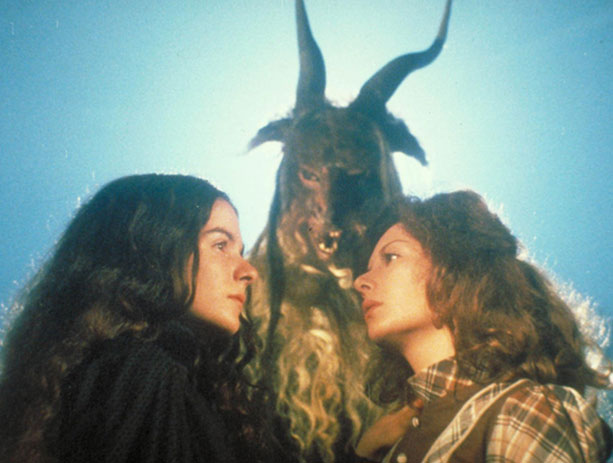 10 Classic Mexican Horror Movies Hitting The Big Screen