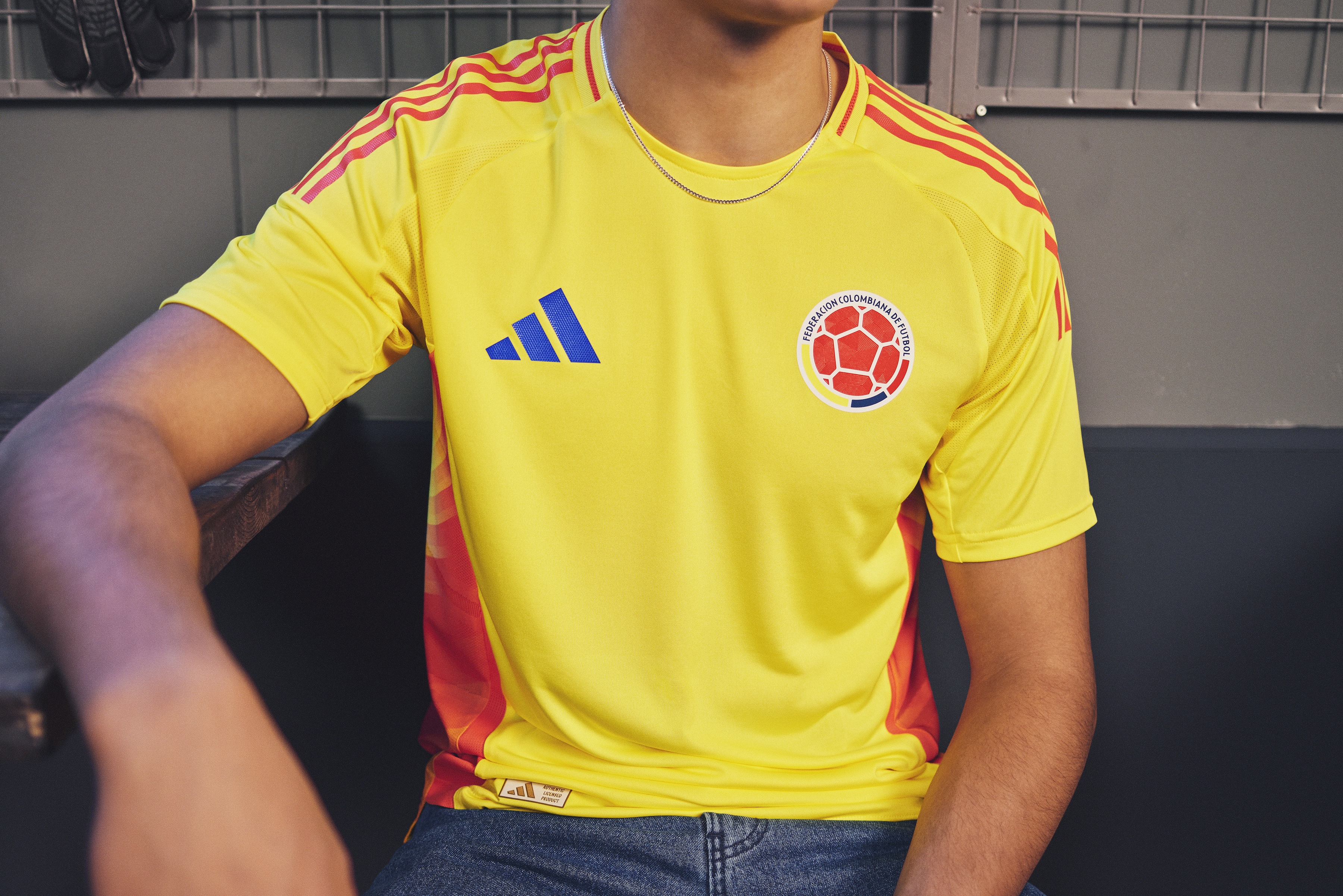 Camiseta de local de la Copa América Colombia