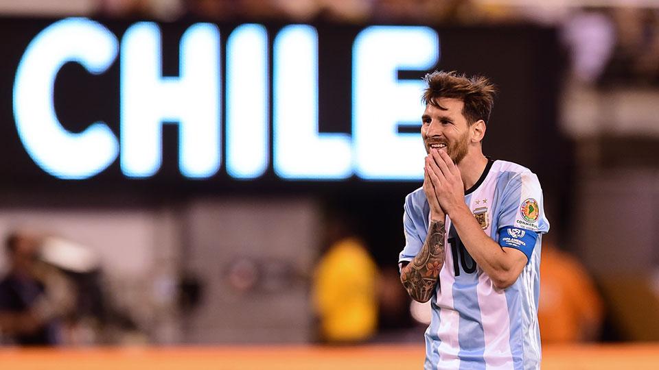 Bravo And Chile Deny Messi A Win At Copa America Centenario