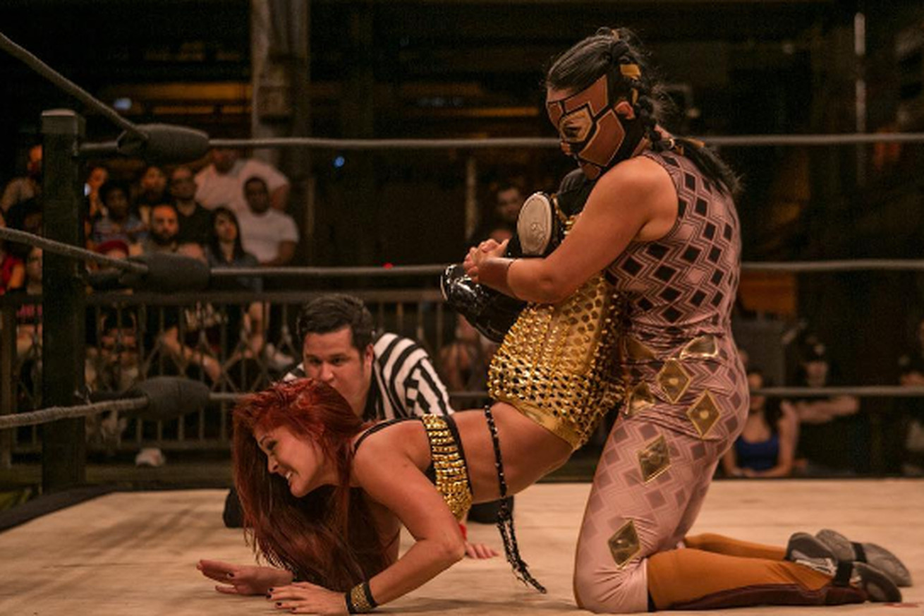 Mariposa lucha underground