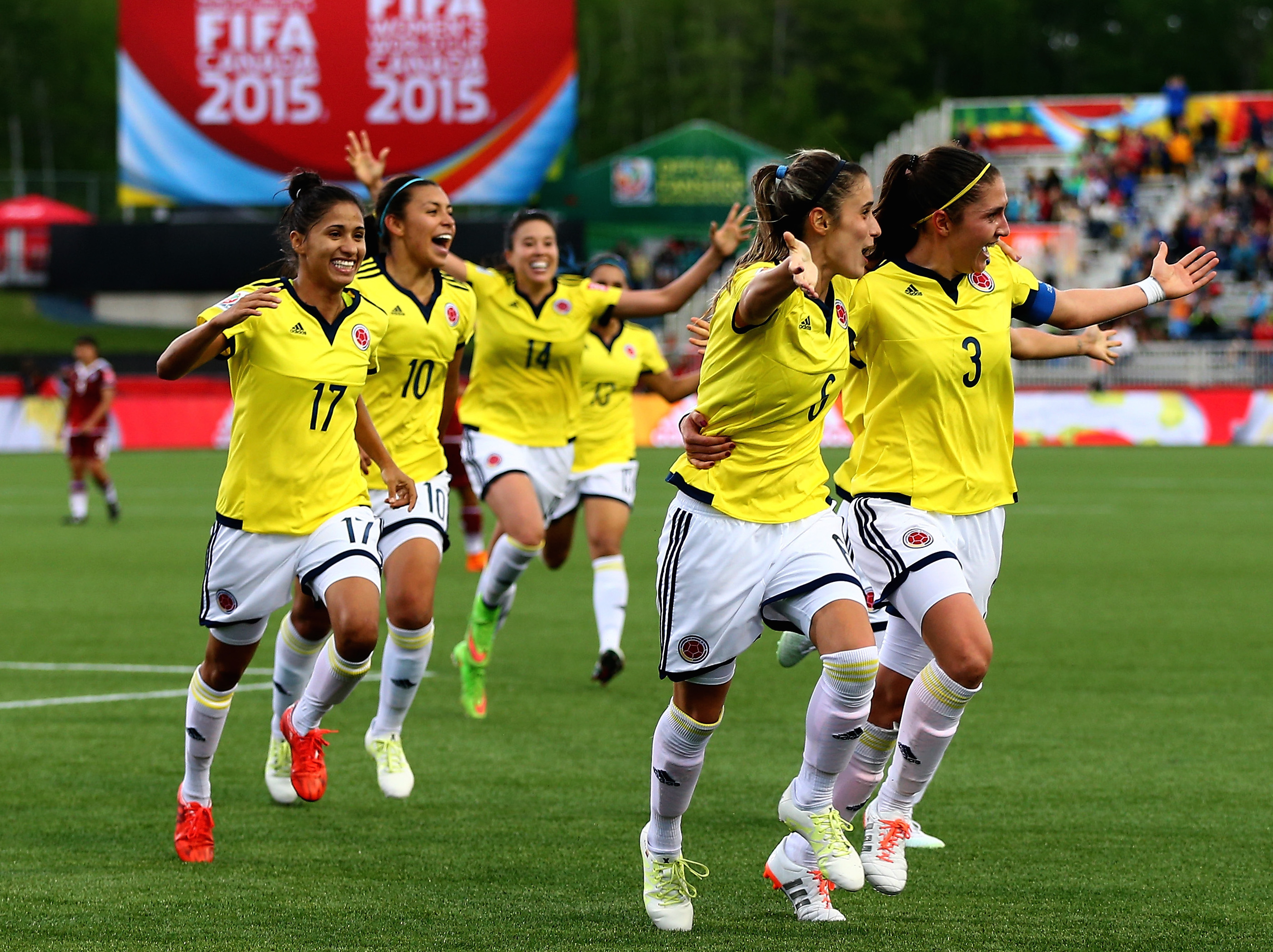 colombia women's soccer jersey