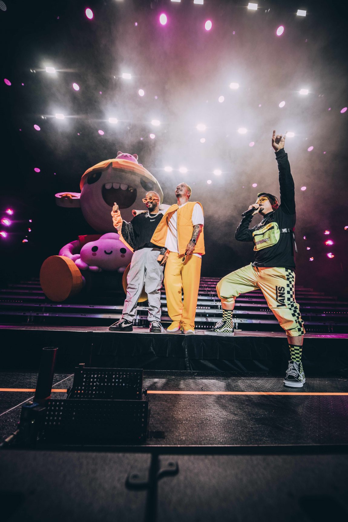 J Balvin's Breaks Records in Puerto Rico With His Stunning 'Arcoiris' Tour