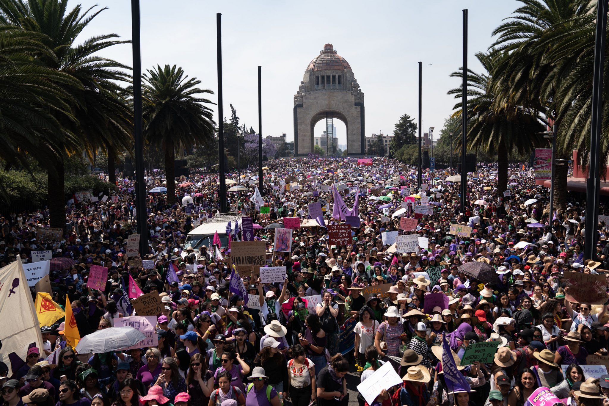 80,000 Mexican Women & Allies Protested on International Women's Day