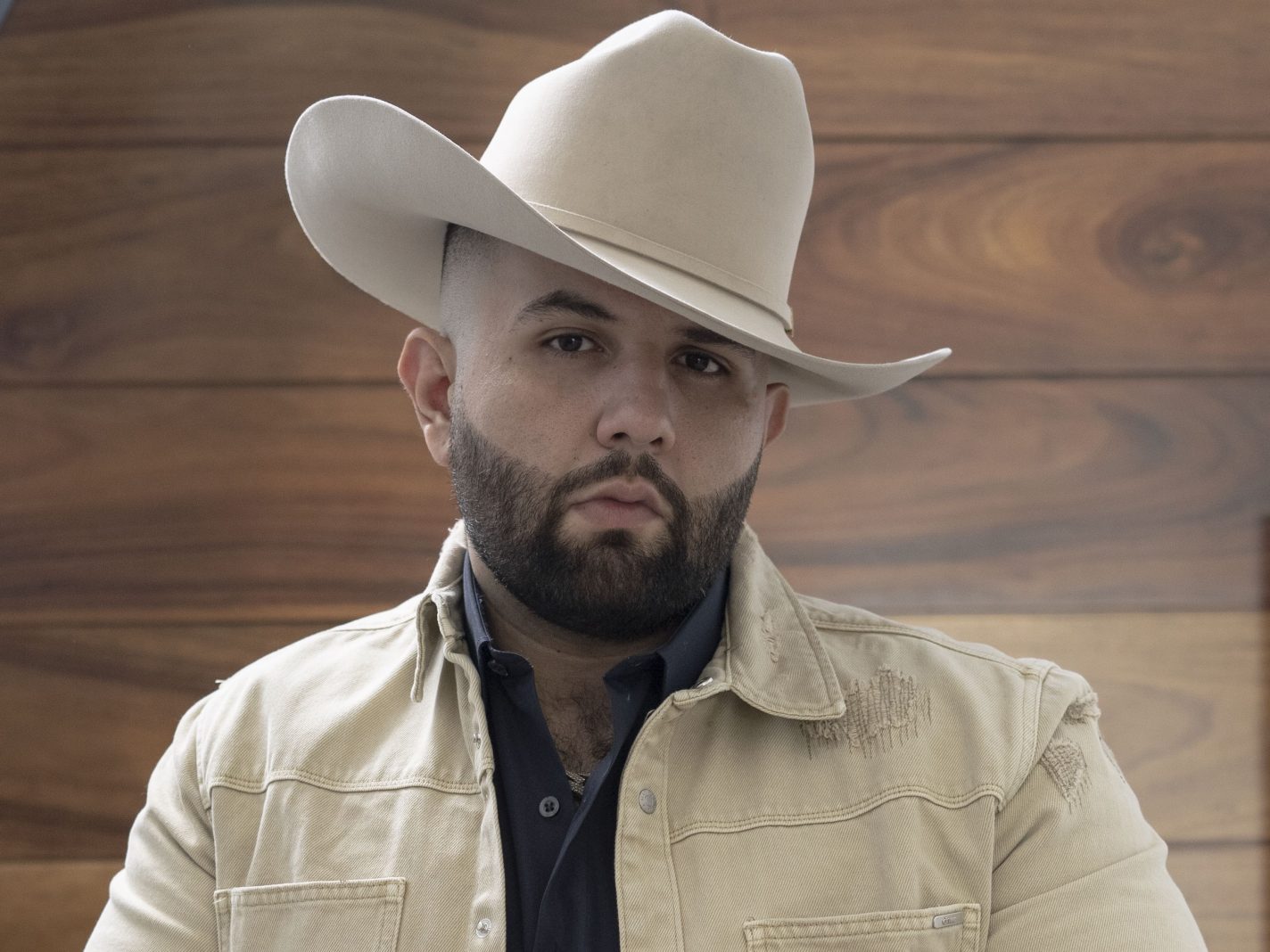 Carin León Sings His Heart Out In Tragic 'Cobarde' Music Video