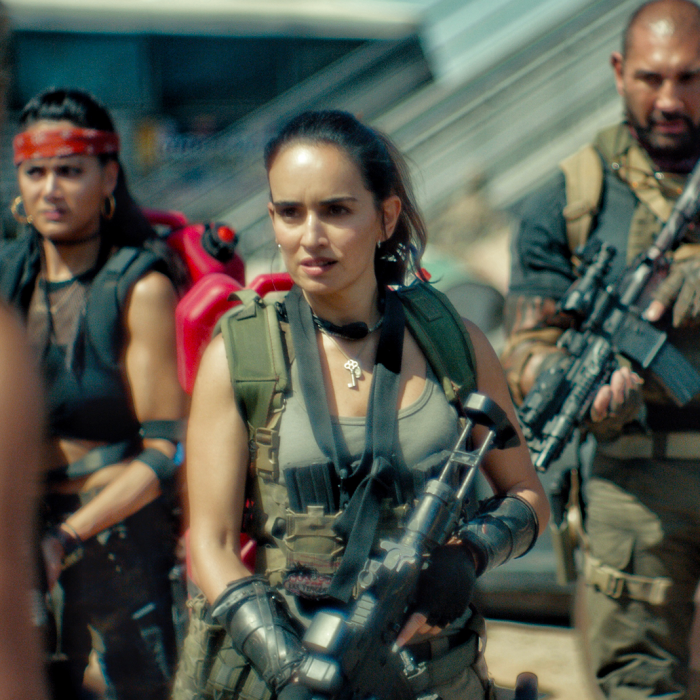 Watch First 15 Minutes of 'Army of the Dead' Where Ana de la Reguera ...