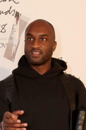 Virgil Abloh. Louis Vuitton's US fashion designer, poses after winning the Urban Luxe Award during the British Fashion Awards 2018 in London on December 10, 2018. - The Fashion Awards are an annual celebration of creativity and innovation will shine a spotlight on exceptional individuals and influential businesses that have made significant contributions to the global fashion industry over the past twelve months. - RESTRICTED TO EDITORIAL USE - NO MARKETING NO ADVERTISING CAMPAIGNS