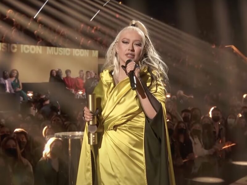 Christina Aguilera at People's Choice Awards