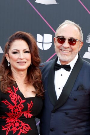 LAS VEGAS, NEVADA - NOVEMBER 18: (L-R) Gloria Estefan and Emilio Estefan attend The 22nd Annual Latin GRAMMY Awards at MGM Grand Garden Arena on November 18, 2021 in Las Vegas, Nevada. (Photo by Arturo Holmes/Getty Images)