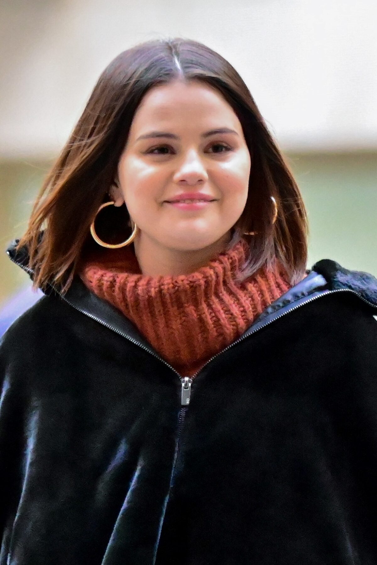 Selena Gomez is seen on the set of 'Only Murders in the Building' on the Upper West Side on December 07, 2021 in New York City. (Photo by James Devaney/GC Images)