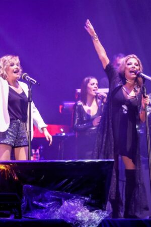 MEXICO CITY, MEXICO - JULY 30: Ilse and Mimi, former members of the group Flans, sang hits from that group, during a drive-in concert on July 30, 2020 in Mexico City, Mexico. The show presented by Ilse and Mimi is the first one of this type in Mexico City since the beginning of the Coronavirus (Covid-19) pandemic. (Photo by Medios y Media/Getty Images)