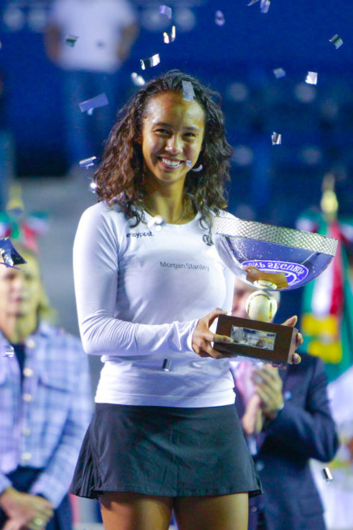 MONTERREY, MEXICO - MARCH 06: Leylah Fernandez of Canada celebrates with the champions trophy after winning the singles final match as part of the GNP Seguros WTA Monterrey Open 2022 Final on March 6, 2022 in Monterrey, Mexico. (Photo by Gonzalo Gonzalez/Jam Media/Getty Images)