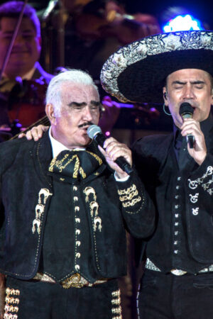 MEXICO CITY, MEXICO - APRIL 16: Vicente Fernández and his son Alejandro Fernández performing during his last live concert of artistic career at 'Estadio Azteca', on April 16, 2016 in Mexico City, Mexico. (Photo by Medios y Media/Getty Images)