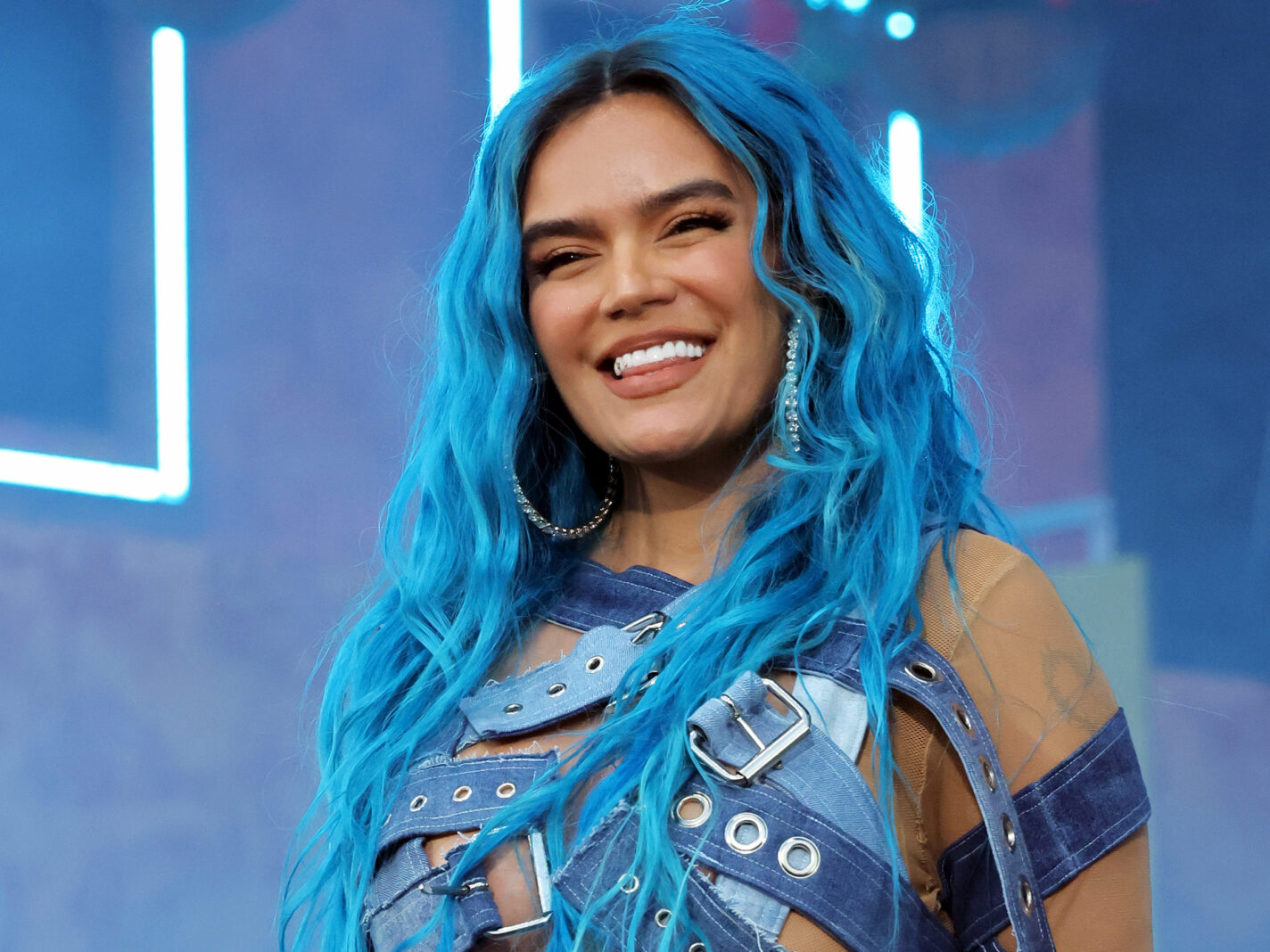 1. Karol G's blue hair and outfit at the 2021 Latin American Music Awards - wide 7