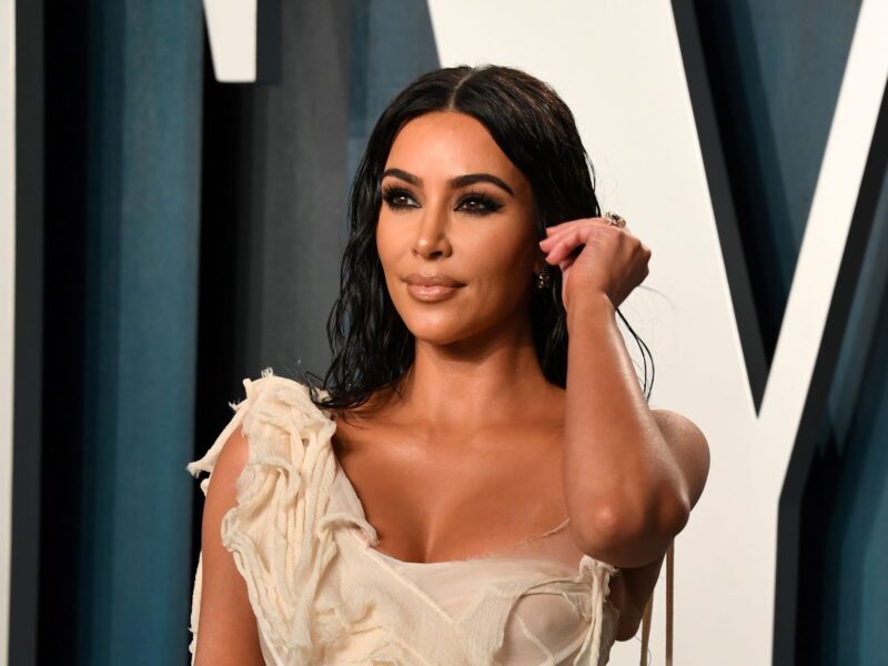 BEVERLY HILLS, CALIFORNIA - FEBRUARY 09: Kim Kardashian West attends the 2020 Vanity Fair Oscar Party hosted by Radhika Jones at Wallis Annenberg Center for the Performing Arts on February 09, 2020 in Beverly Hills, California. (Photo by Jon Kopaloff/WireImage)