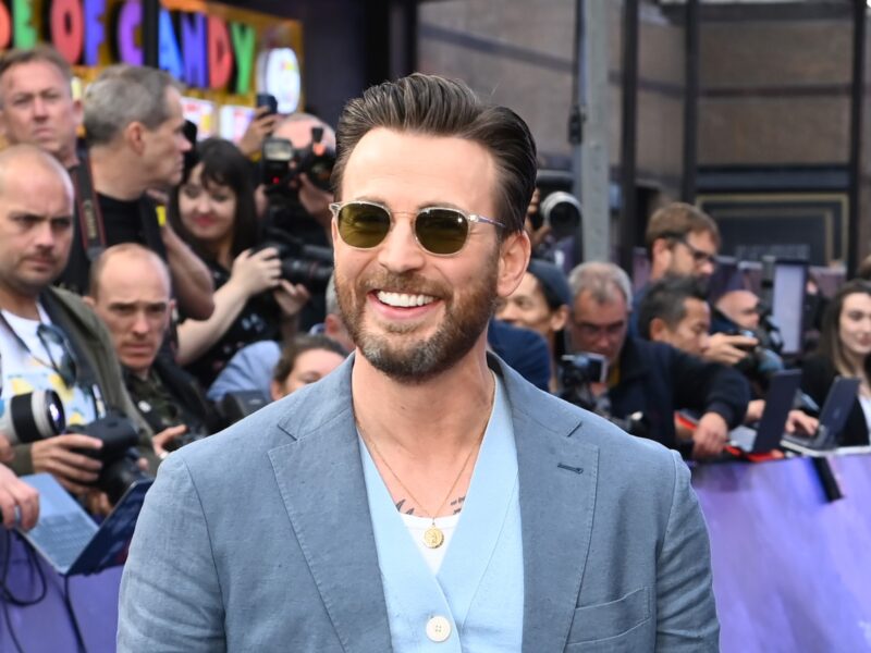 LONDON, ENGLAND - JUNE 13: Chris Evans attends the Lightyear UK Premiere at Cineworld Leicester Square on June 13, 2022 in London, England. (Photo by Dave J Hogan/Getty Images )
