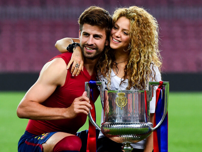 BARCELONA, SPAIN - MAY 30: Gerard Pique of FC Barcelona and Shakira pose with the trophy after FC Barcelona won the Copa del Rey Final match against Athletic Club at Camp Nou on May 30, 2015 in Barcelona, Spain. (Photo by David Ramos/Getty Images)