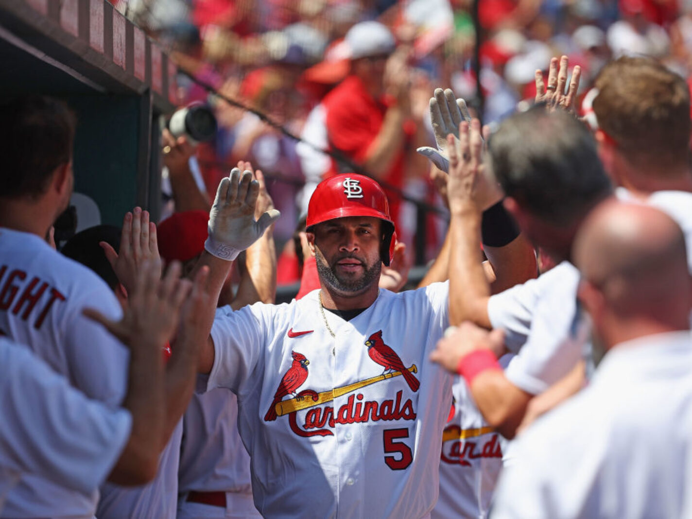 Pujols, Yadi, and Waino exit a regular season game in St. Louis together  one final time! 