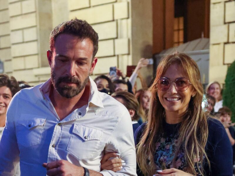 PARIS, FRANCE - JULY 26: Ben Affleck and Jennifer Lopez are seen on July 26, 2022 in Paris, France. (Photo by Pierre Suu/GC Images)