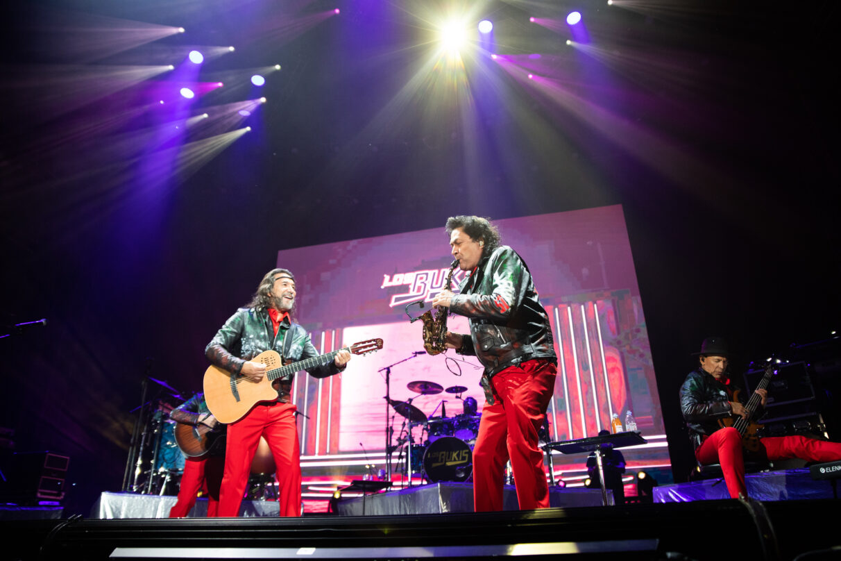 los bukis and dodgers stadium｜TikTok Search