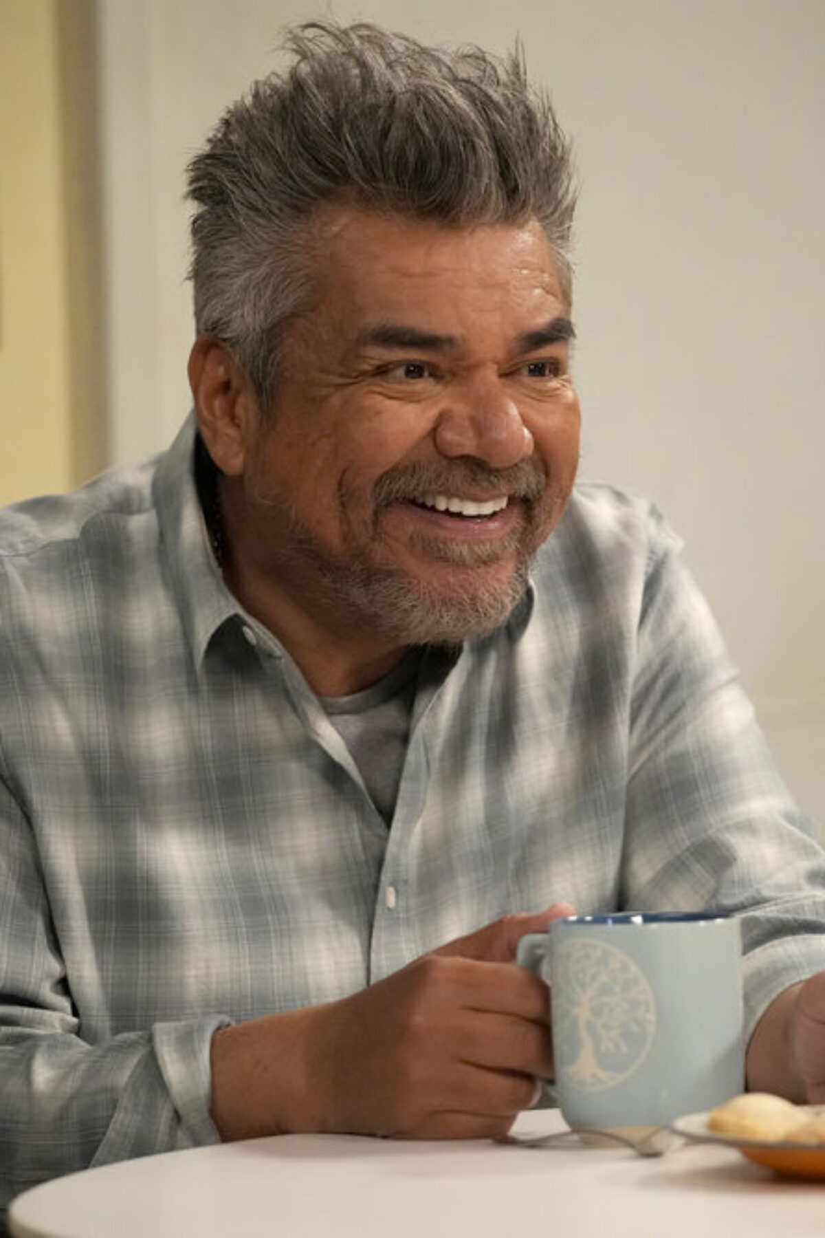 George Lopez (No Man’s Land) is back on TV with a new eponymous sitcom on NBC. Lopez vs. Lopez