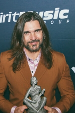 Juanes Latin Songwriters Hall Of Fame