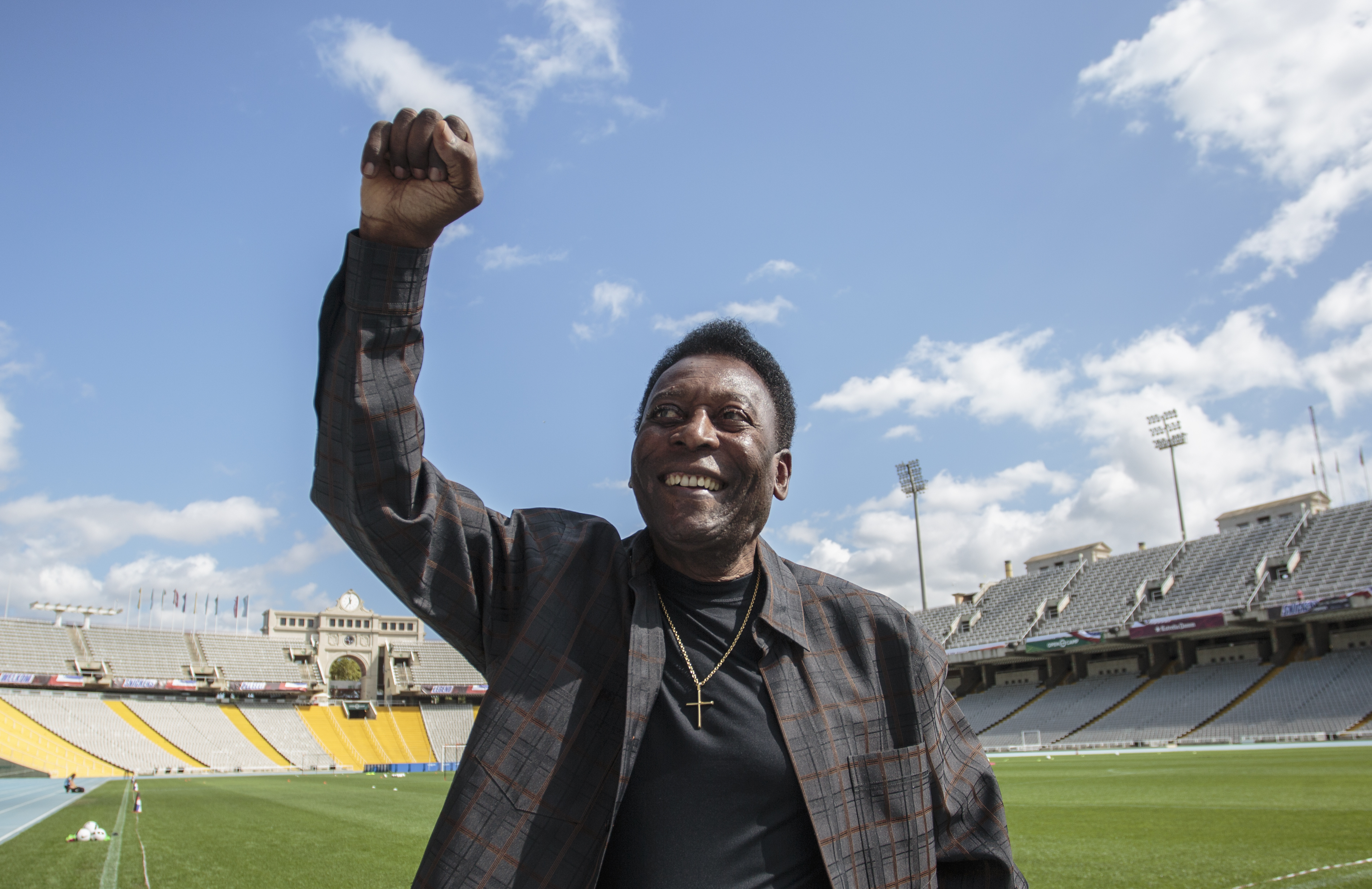 Brazil urged to make major change to shirt in honour of Pele