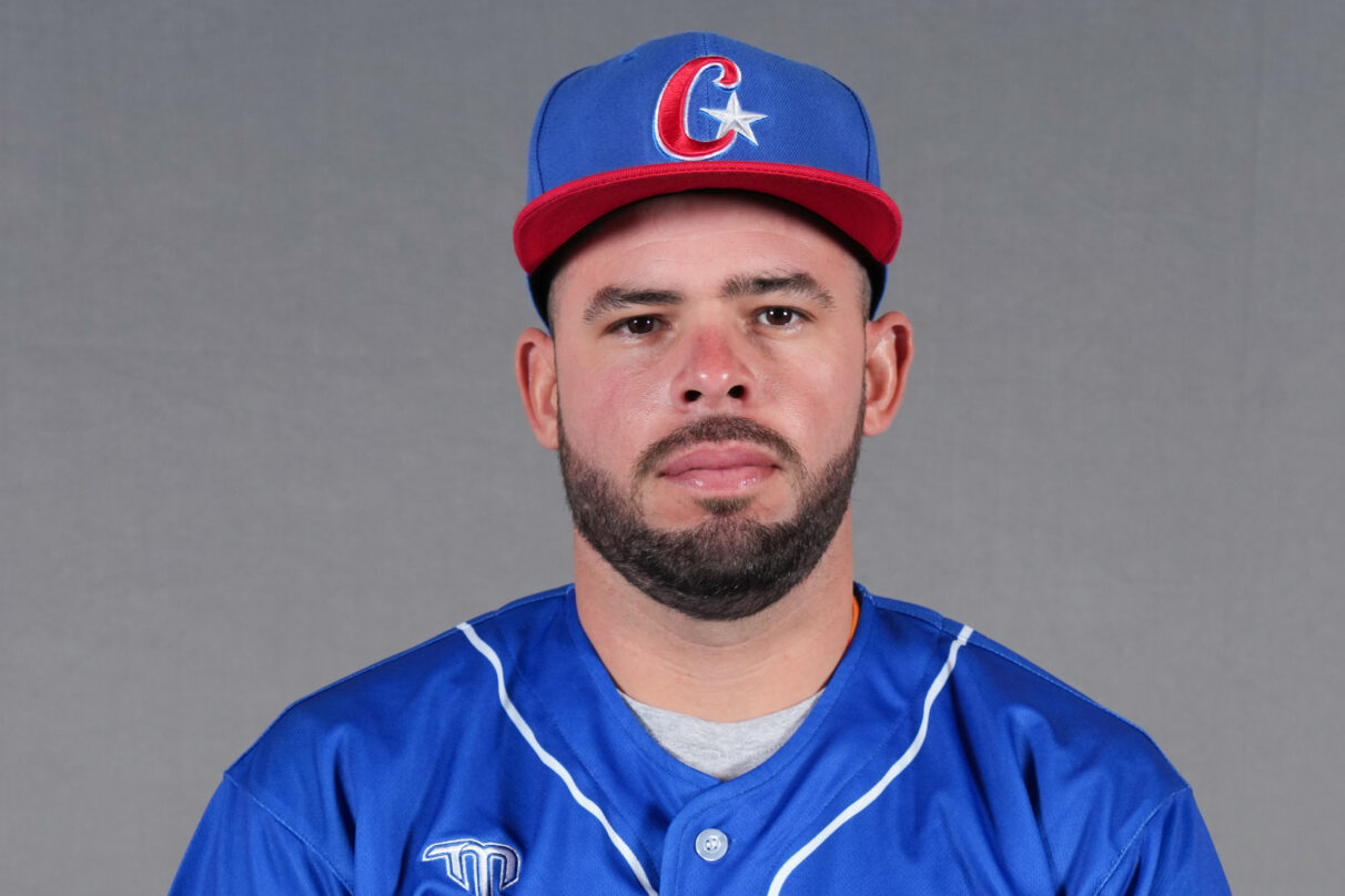 Cuban baseball player defects in Miami prior to Summer Olympics qualifier