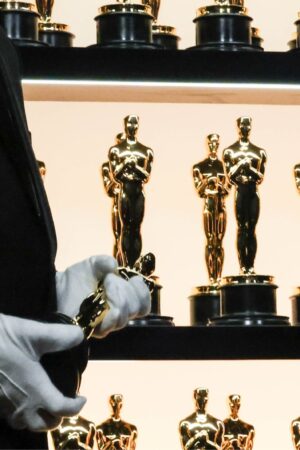 HOLLYWOOD, CA - March 27, 2022: Oscar statuettes sit on display backstage during the show at the 94th Academy Awards at the Dolby Theatre at Ovation Hollywood on Sunday, March 27, 2022. (Robert Gauthier / Los Angeles Times via Getty Images)