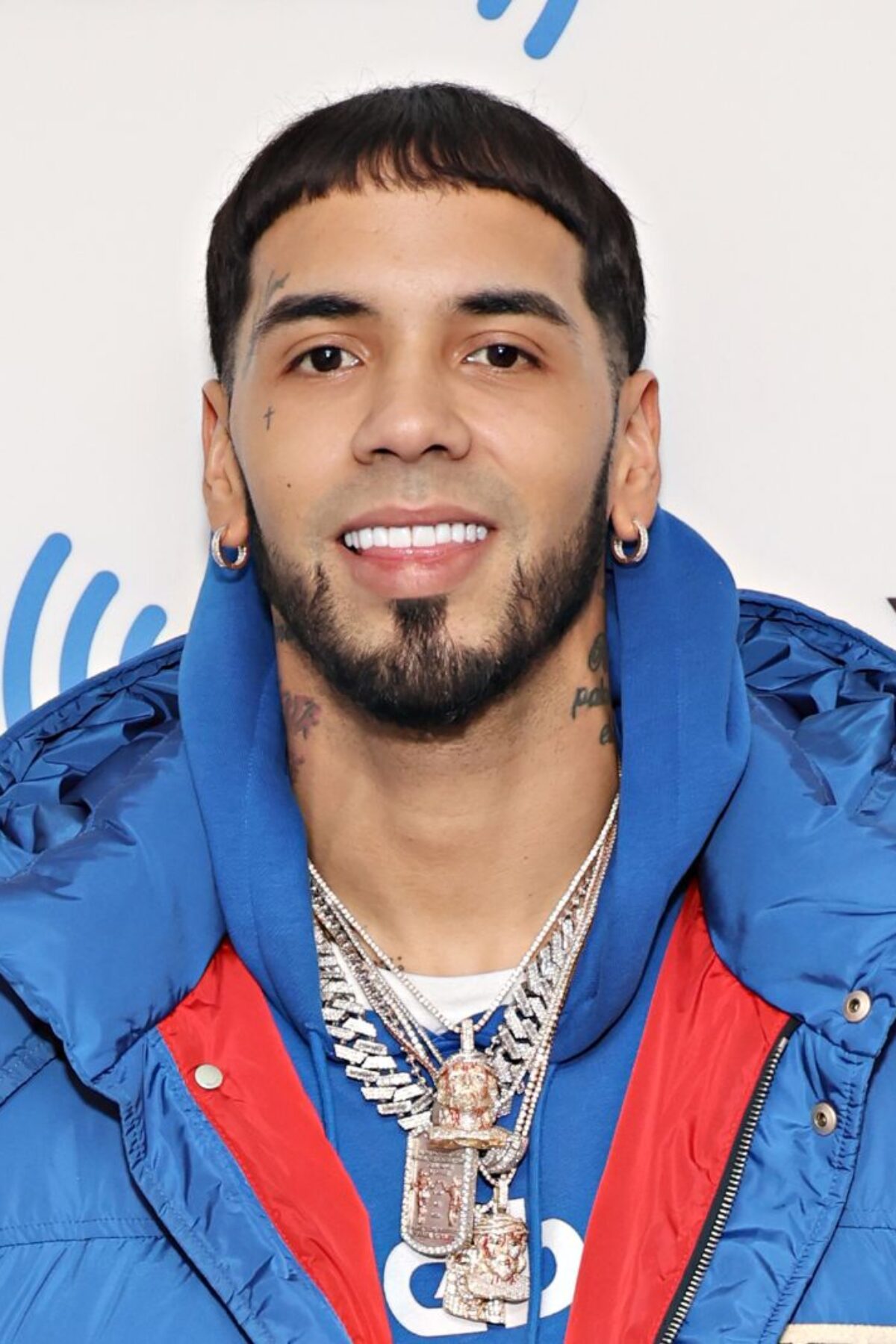 NEW YORK, NEW YORK - JANUARY 18: Anuel AA visits the SiriusXM Studios on January 18, 2023 in New York City. (Photo by Cindy Ord/Getty Images for SiriusXM)