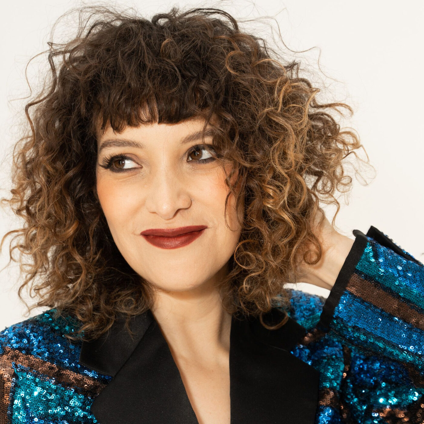 Interview Gaby Moreno Talks New Acoustic Ep And Friendship With Oscar Isaac 