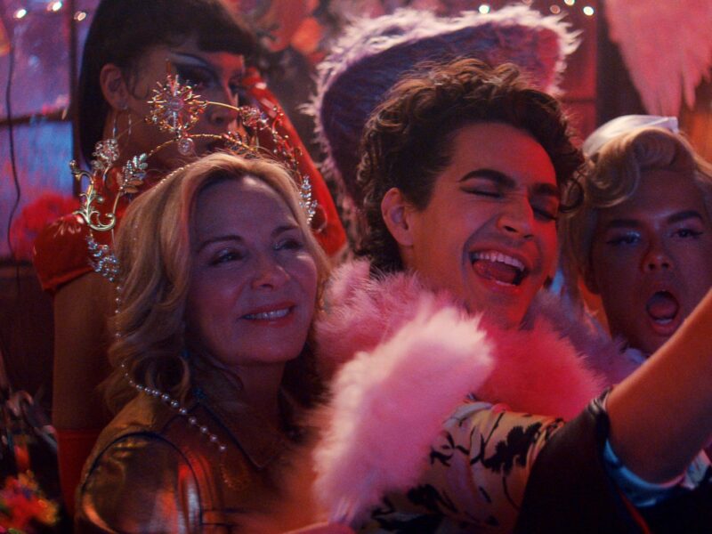 Glamorous. (L to R) Serena Tea as Serena Tea, Kim Cattrall as Madolyn, Miss Benny as Marco, Damian Terriquez as Dizmal in episode 105 of Glamorous. Cr. Courtesy Of Netflix © 2023