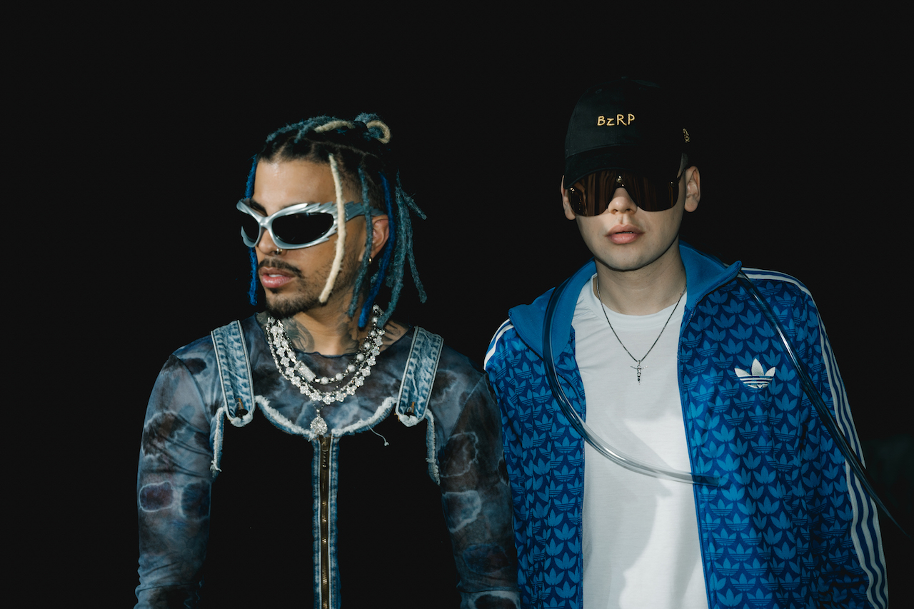 WATCH: Bizarrap & Rauw Alejandro Party on the Moon in 'BABY HELLO' Music  Video