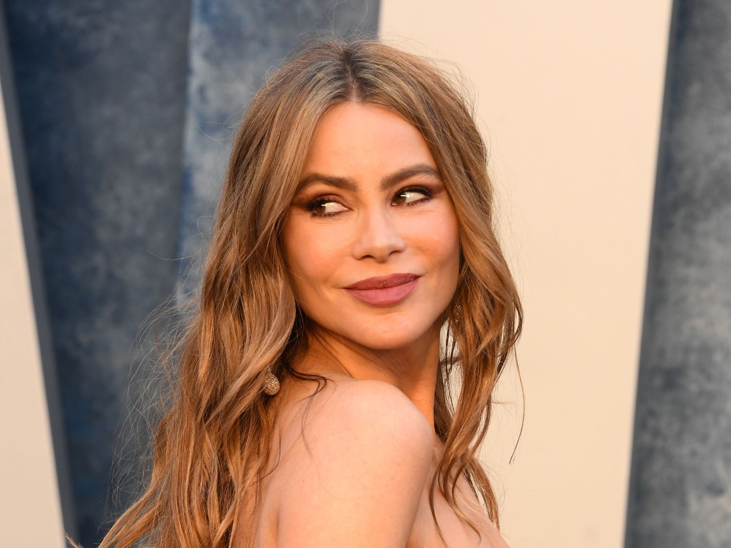 Sofia Vergara Drops Beauty Line with Sun Care Focus — See Products