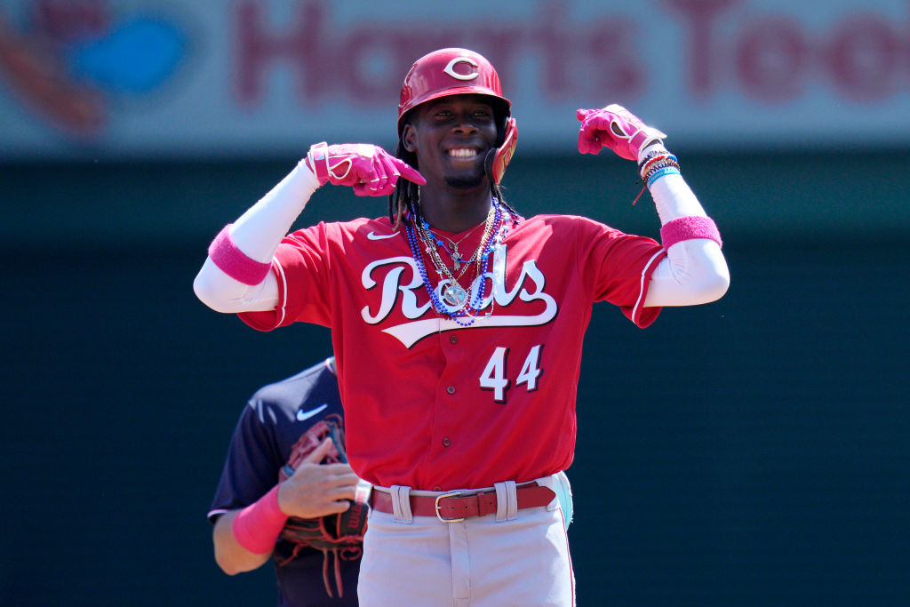 WATCH: Elly De La Cruz's first hit in MLB is the Reds' hardest-hit