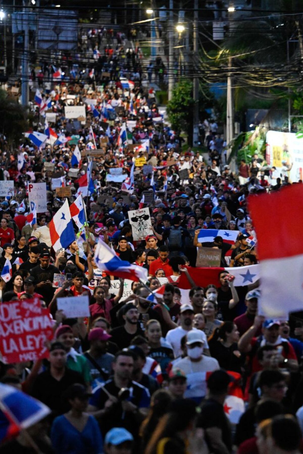 Demonstrators protest against the contract for the Canadian mining company FQM in Panama City, Panama 24 October 2023. Demonstrators and police clashed Tuesday in Panama as protests over a copper mine spilled into their fifth day, with President Laurentino Cortizo vowing he would prosecute acts of 