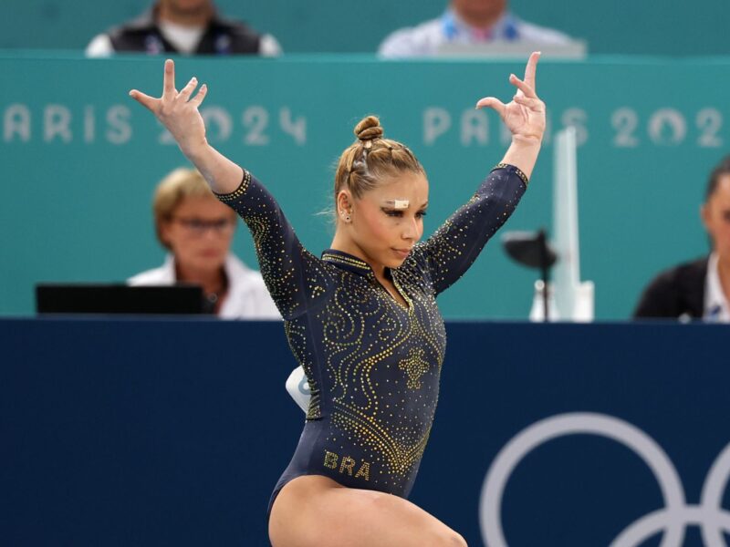 PARIS, FRANCE - JULY 30: Flavia Saraiva of Team Brazil competes on the Floor during the Artistic Gymnastics Women's Team Final on day four of the Olympic Games Paris 2024 at Bercy Arena on July 30, 2024 in Paris, France. (Photo by Jamie Squire/Getty Images)