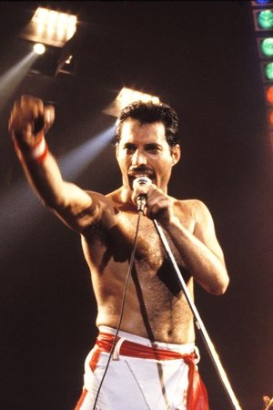 181031-freddie-mercury-mn-0950_9a7ba13e0dbd71fc6cf36a2efd76439f.fit-760w
