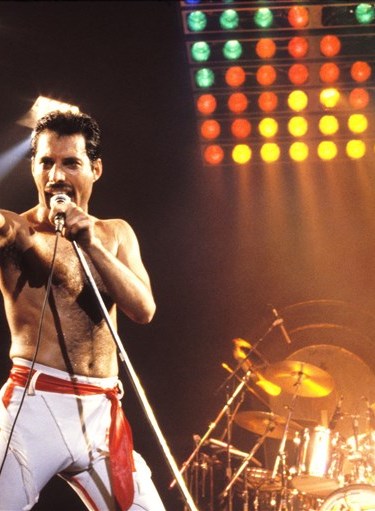 181031-freddie-mercury-mn-0950_9a7ba13e0dbd71fc6cf36a2efd76439f.fit-760w