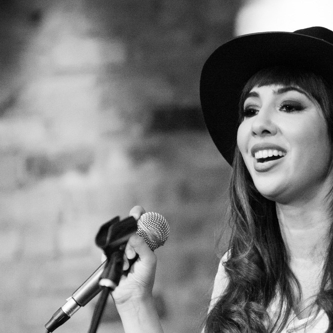 Jackie Cruz. Photo by: Javier Romero.