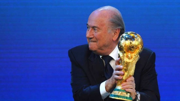 sepp-blatter-fifa-qatar-11