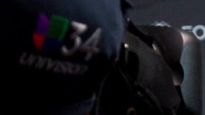 diego luna ambulante remezcla step and repeat