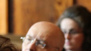 show_me_a_hero_oscar_isaac_still