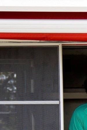 Mi Suegra's Margarita Cruz with her children Nathalie López and Manolo López.