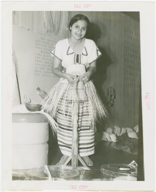 nypl.digitalcollections.5e66b3e8-d0a5-d471-e040-e00a180654d7.001.w