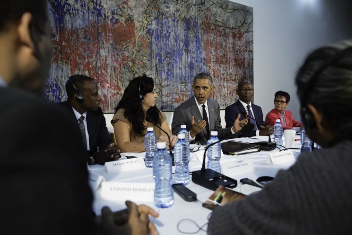 President Barack Obama delivers remarks to the press prior to a meeting with civil society members at the U.S. Embassy in Havana, Cuba, March 22, 2016. (Official White House Photo by Chuck Kennedy)