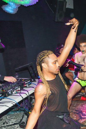 Papi Juice hosts Kiki and Zack with Maluca’s DJ, Mess Kid. Photo by: Javier Romero