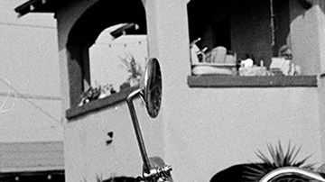 Photo by Janette Beckman