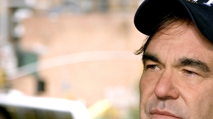 1oliver_stone