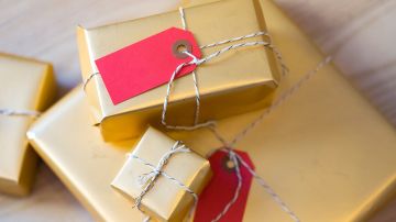 Holiday gift guides