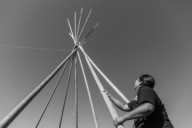 Under the Tipi, Photo by Josué Rivas